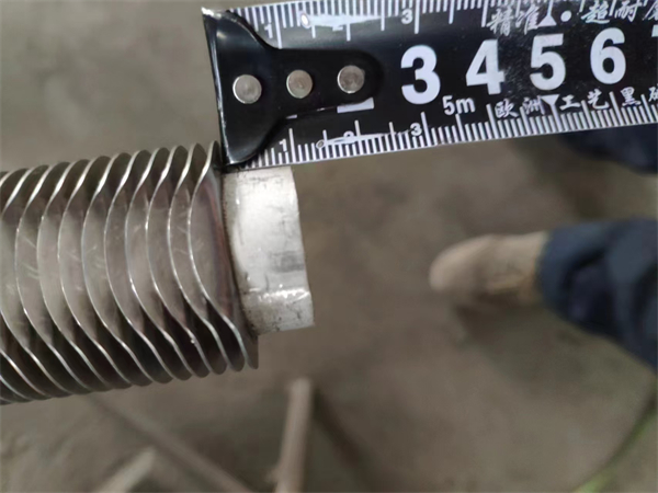 倒片翅片管 - 沧州温博节能设备有限公司图片2